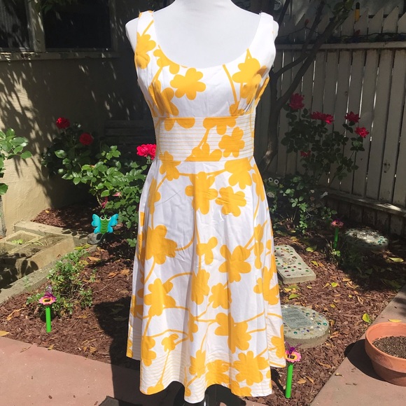 Maggy London Yellow Floral Fit and Flare - Picture 3 of 7